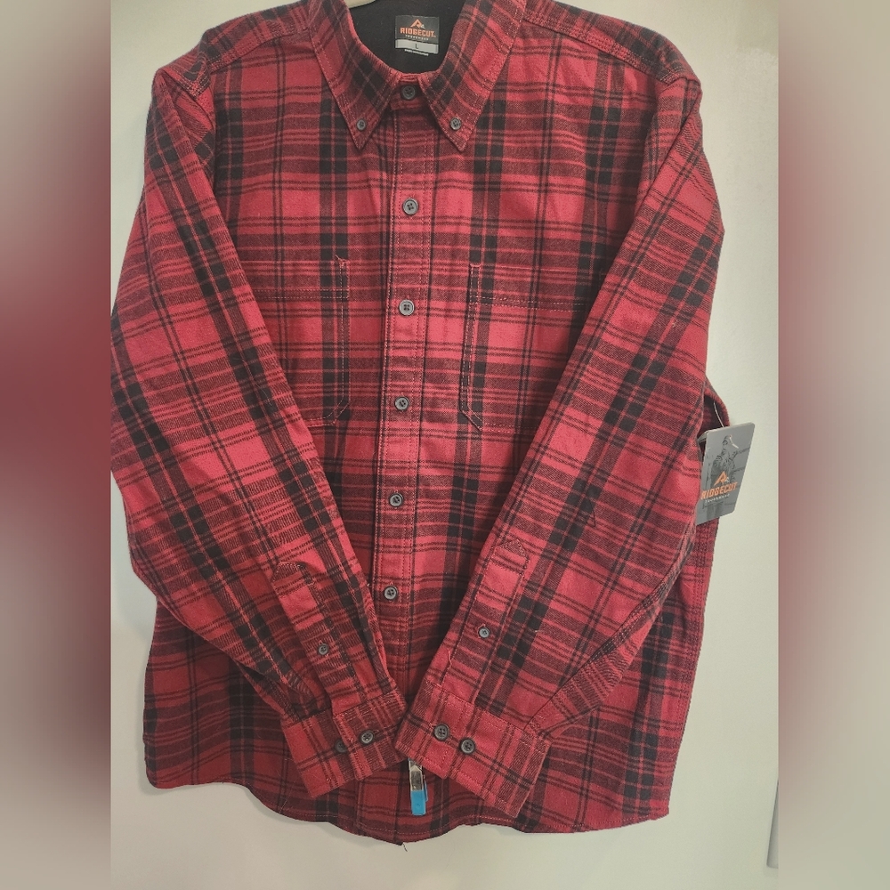 NWT Ridgecut Toughwear Red Plaid Men's Button Down Shirt L